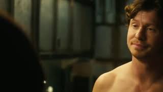 How To Be Single - Toms Scene