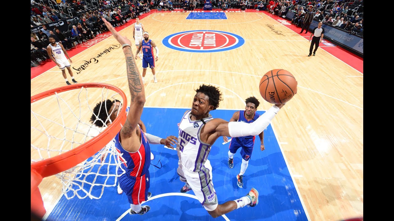 De'Aaron Fox Bodies Christian Wood With Wild Poster Dunk