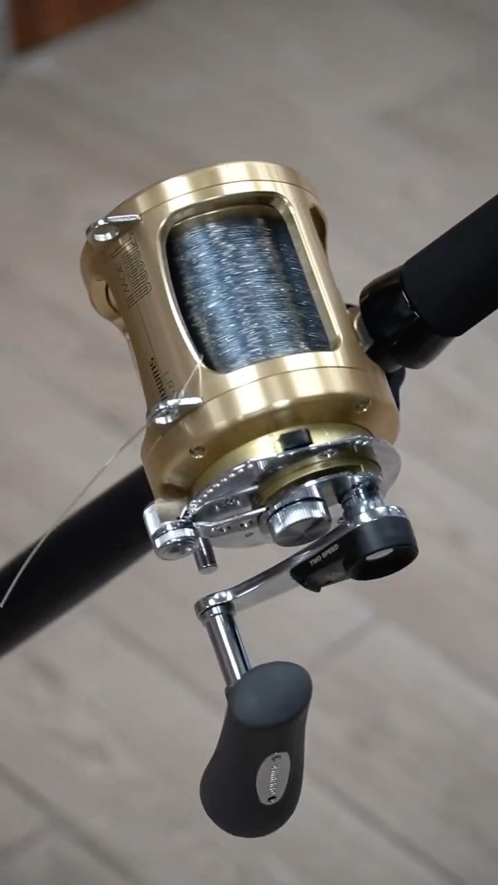 SHIMANO TIAGRA 30W - YouTube