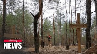 Over 440 bodies found in mass grave in Ukrainian city of Izium
