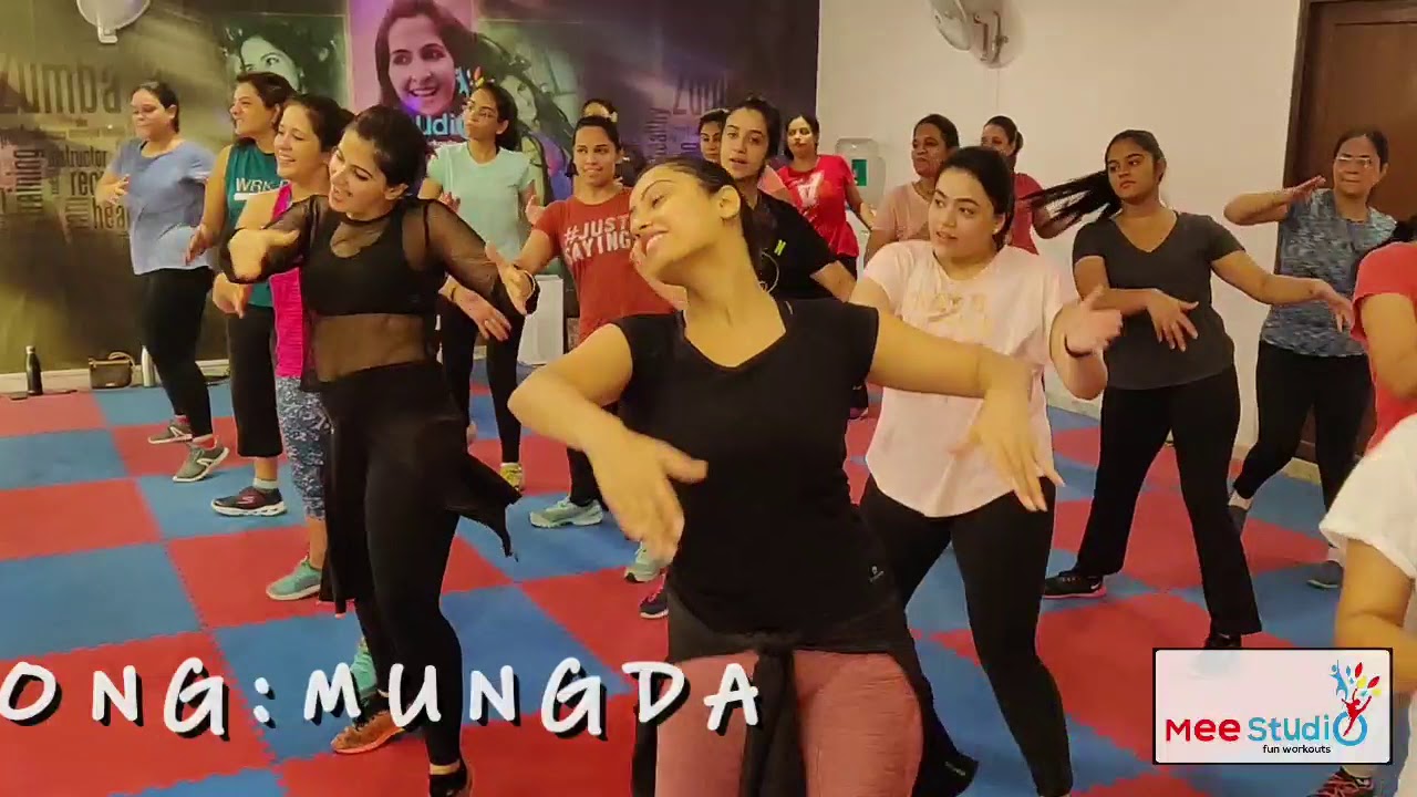 MUNGDA | DANCE FITNESS CHOREOGRAPHY | MEE STUDIO | MEENAL PATHAK ...