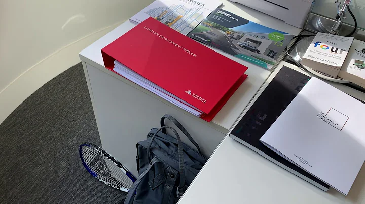Whats on the desk of Hiness Ross Blair?