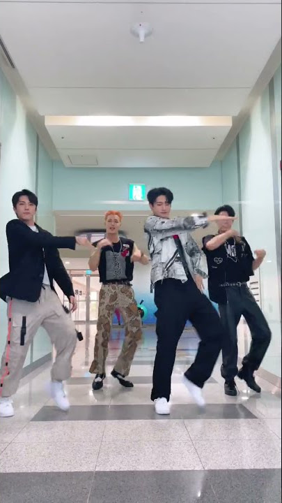 TO1(티오원) | #트렌드지 #윤우 #한국 님과 Drummin' Drummin' 🥁🔥 #WHY_NOT?? #Drummin'🥁