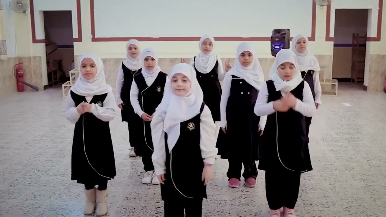 انشودة نحن فتيات القرآن مدارس الامام علي بن أبي طالب (ع) الاساسية للبنات