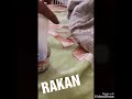 يحب يرضع شكولاته 