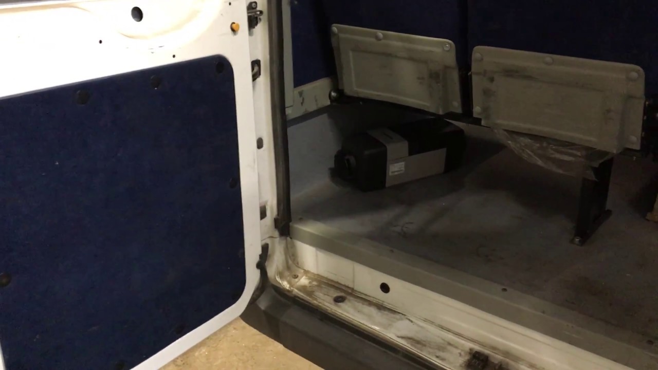 Воздушный отопитель Вебасто АТ Evo 55 на Ford Transit