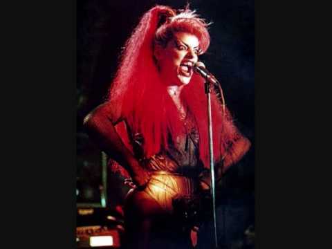 Nina Hagen - Herrmann Hiess Er (live Teresa Careo ...