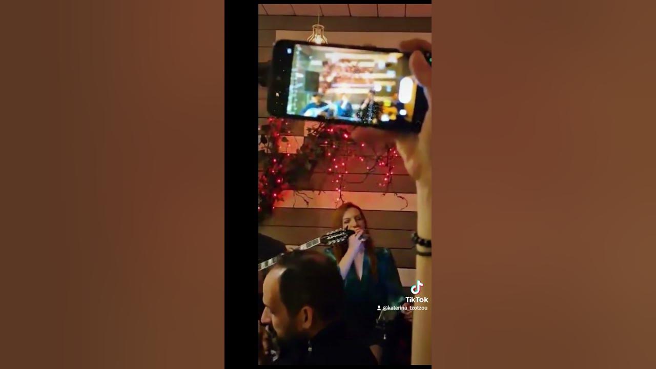 Άναψε καινούριο μου φεγγάρι