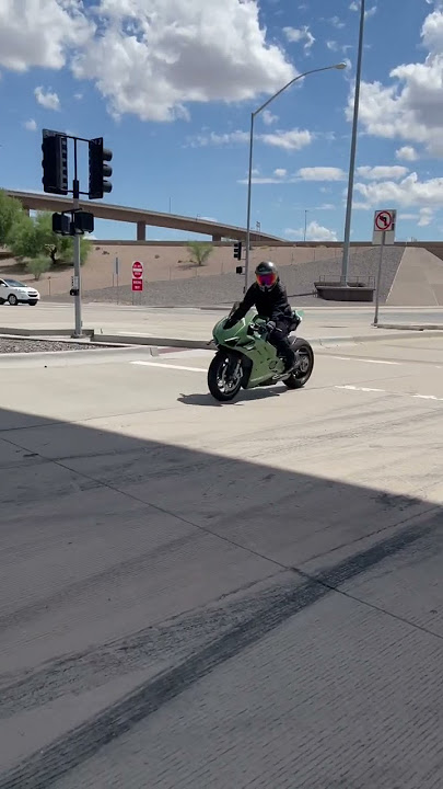 This Ducati V4R sounds AMAZING!
