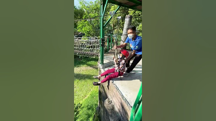 berani naik flying fox di safari puncak