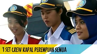 Pelaut Wanita 1 Set Crew Kapal Perempuan Semua