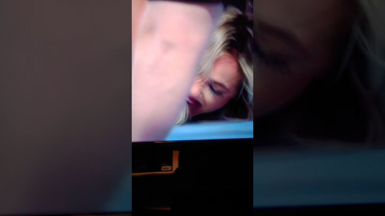 Liv Morgan Had No Choice Yo Tap Out At WWE Elimination Chamber