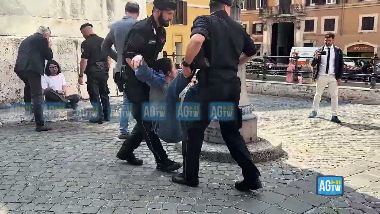 Roma, Ultima Generazione scarica forbici a Montecitorio 'tagliare l’Iva'