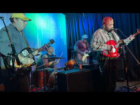 Como La Flor - Live at Double Wide Bar, Deep Ellum, Dallas, TX 8/22/2026
