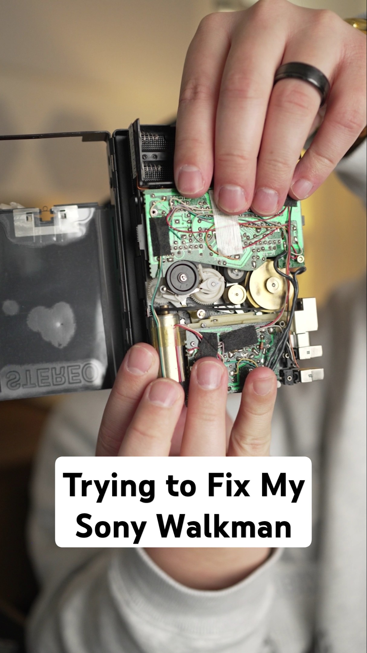 Trying to Fix My Sony Walkman - YouTube