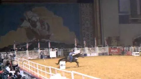 April Masterson on seesal