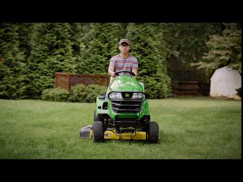 John Deere X370 Tractor