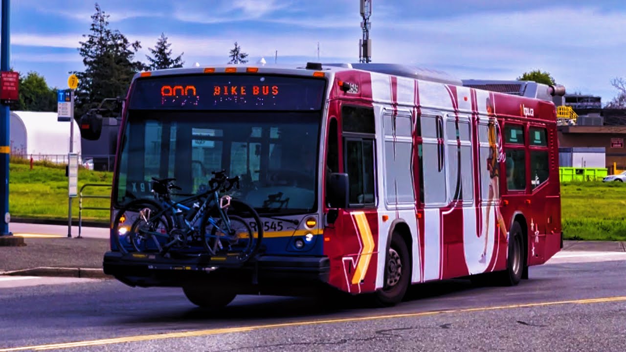 rare-2009-nova-bus-lfs-r9545-on-900-bike-bus-to-bridgeport