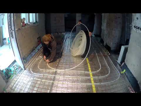 Videó: A padlódeszka alatt vezethetők a gázcsövek?