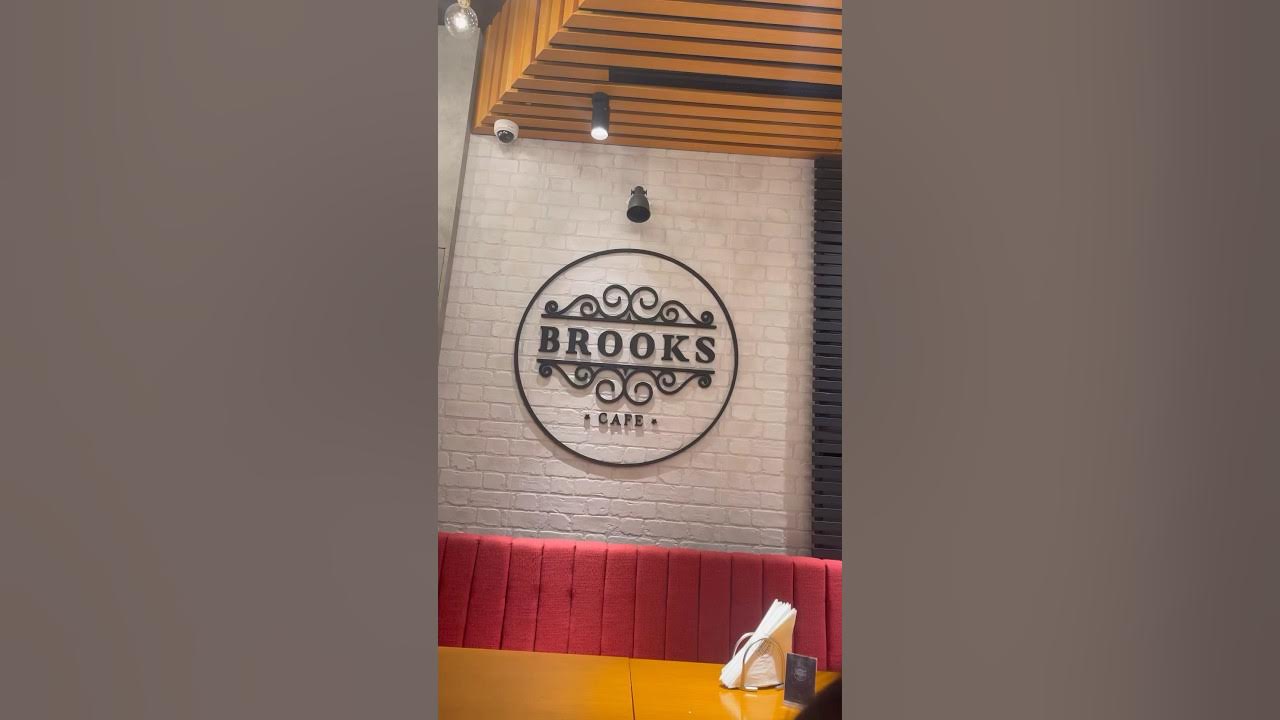 Brooks cafe 🫶……………😋😋🍧🍩chocobrownie icecream brookscafeqatar 