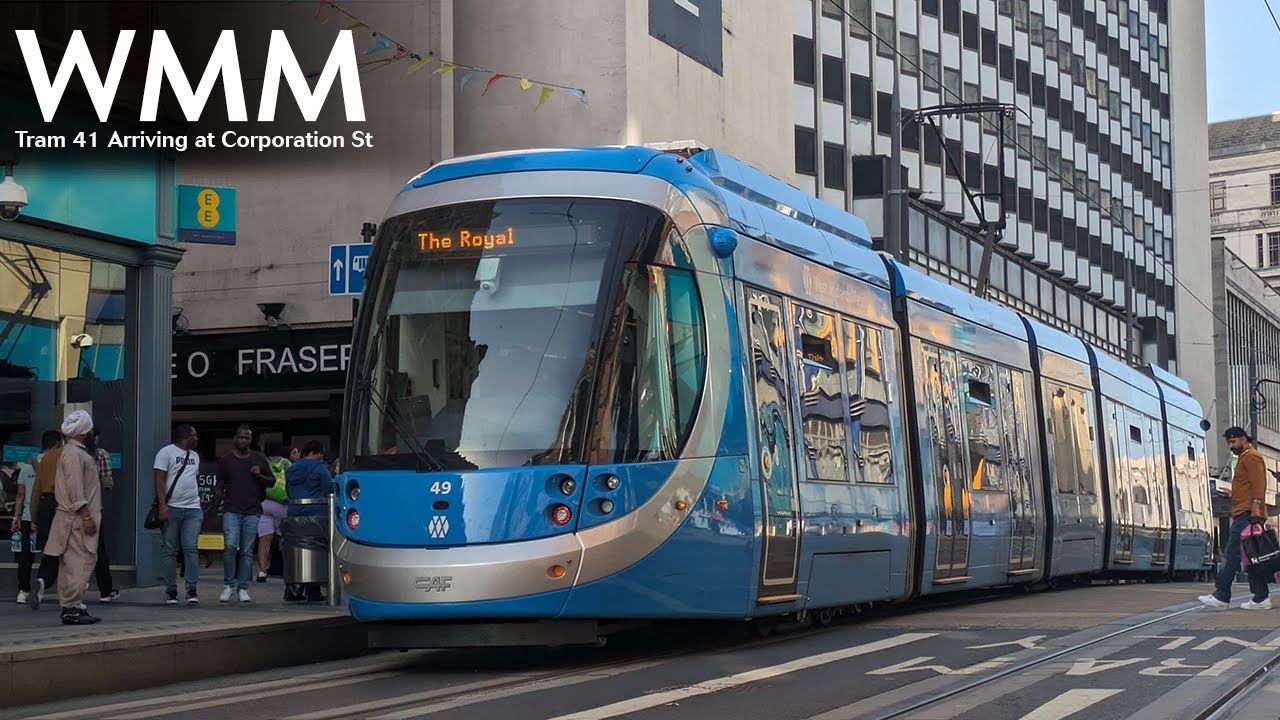 west-midlands-metro-41-arriving-at-corporation-street-youtube