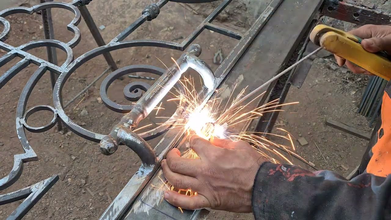 فكرة بسيطة حماية قفل باب حديدي