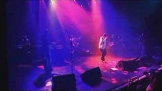 HAPPY MONDAYS - KINKY AFRO (live)