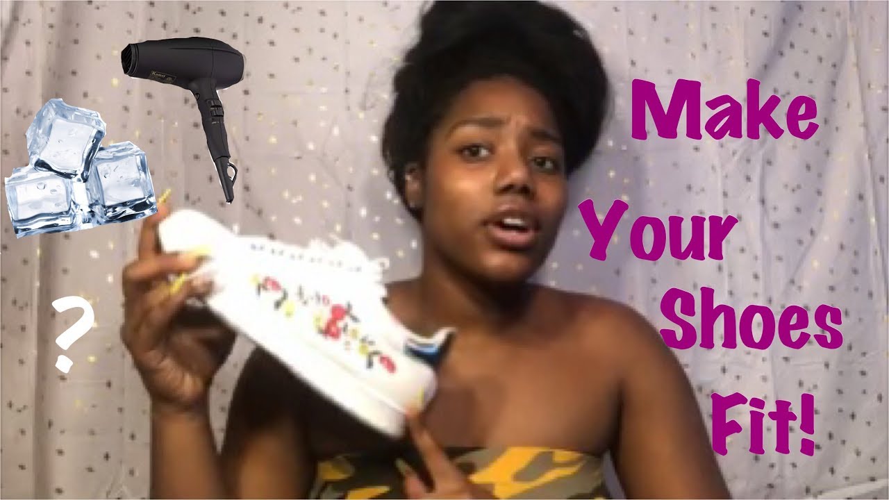 How To Stretch Your Shoes | Testing 2 Hacks - YouTube