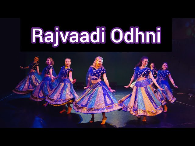 Rajvaadi Odhni | Mohini Indian Dance Group | Art Mokotów Festival 2021 class=