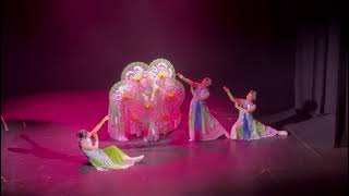 Dew Drops at Daybreak 晨露滴花 by Harrow Chinese School Dance Group 倫敦哈勞中文學校-舞蹈班