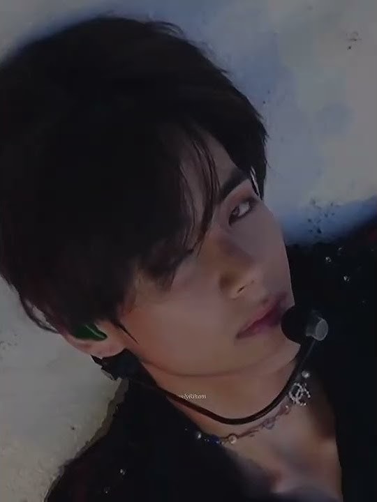 Taehyung -'MV #shorts #korea #bts #army #kim #kimtaehyung #tata #hot #edit #kpop #cute #mv #dance