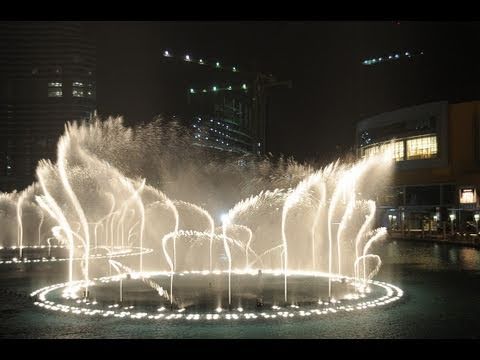 Fountain Show at Burj Dubai - 2011