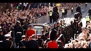 Mort d'Elizabeth II : Revivez la procession accompagnant son cercueil à Edimbourg