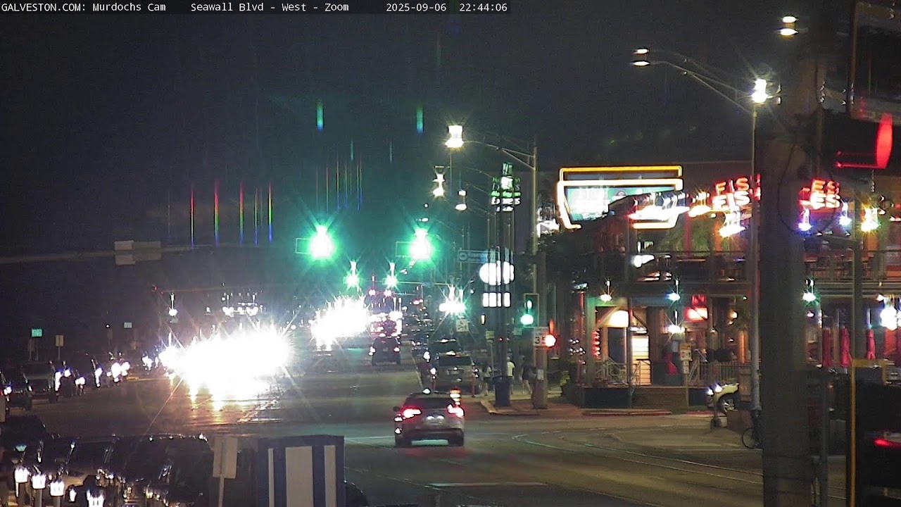MURDOCHS CAM: Live from the Galveston Seawall