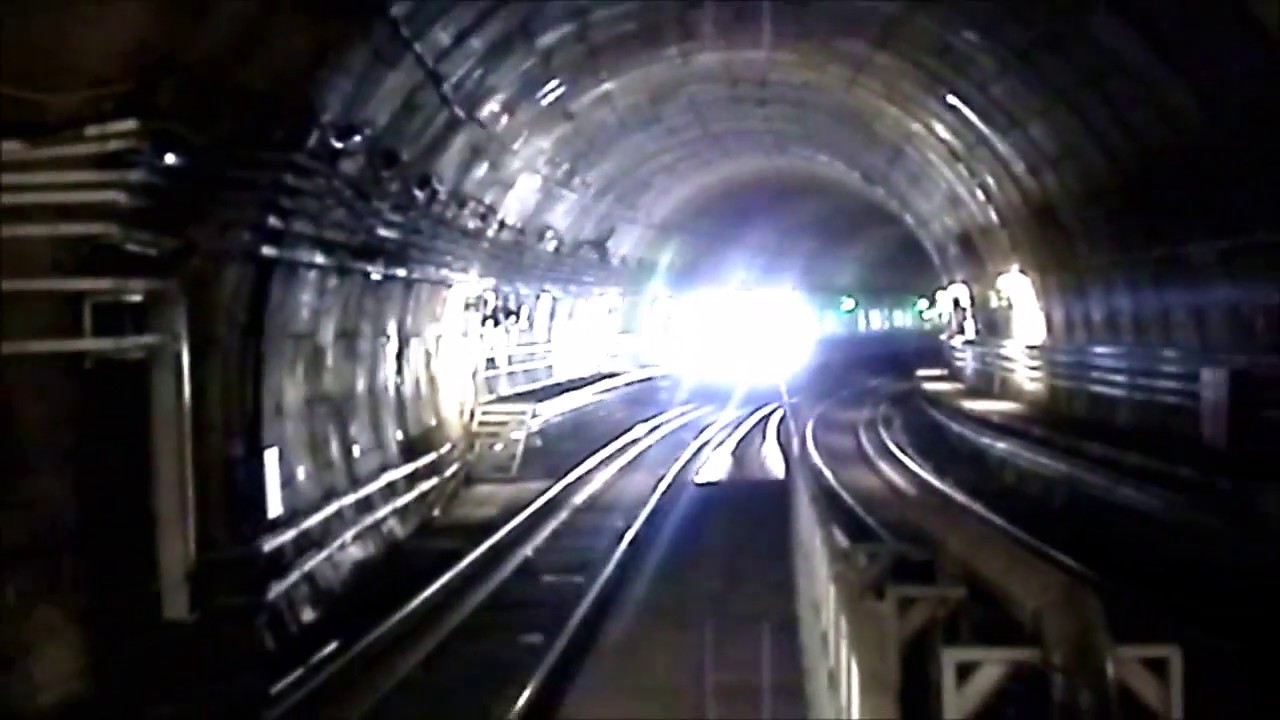  Metrô Rio linha 1/4 - CNR 4000 chegando em Gal. Oso. II
