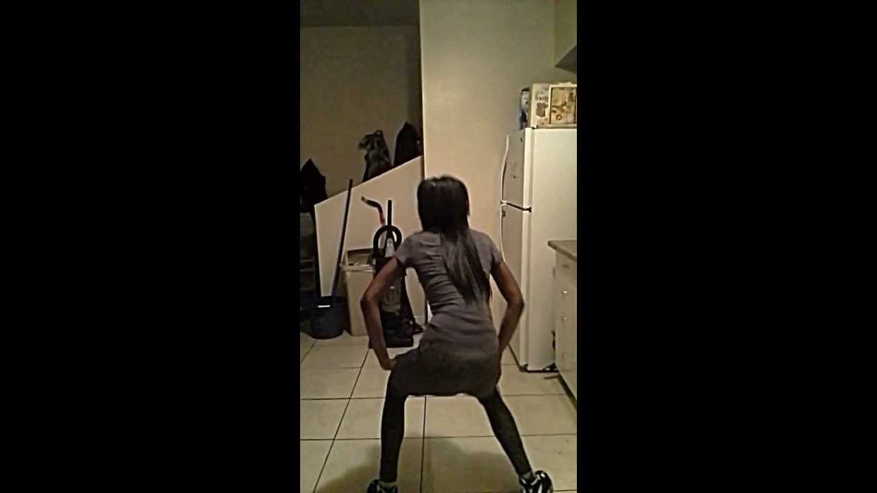 alysha twerking - YouTube.