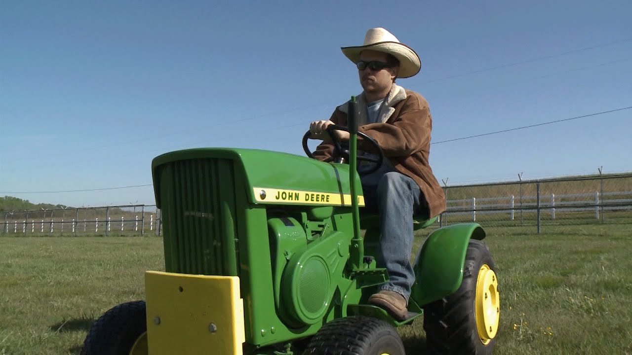 Культовый! Садовый трактор John Deere 110 1967 года выпуска, прекрасно отреставрированный! 