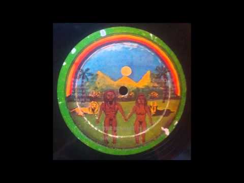 Gadfrey Lewis – Let The Message Play – Vinyl (12