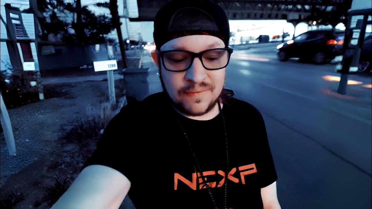 City Lights | Official Music Video - Synthwave For Exploring The City