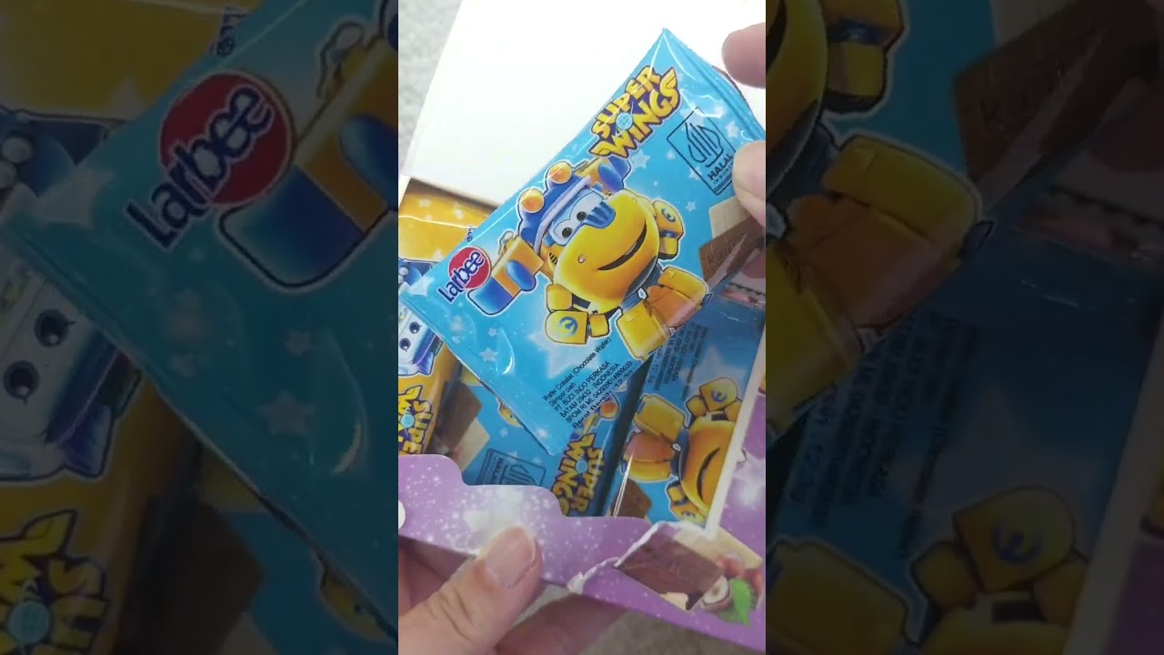 mencari dan menemukan jajanan coklat super wings di dalam butiran putih 