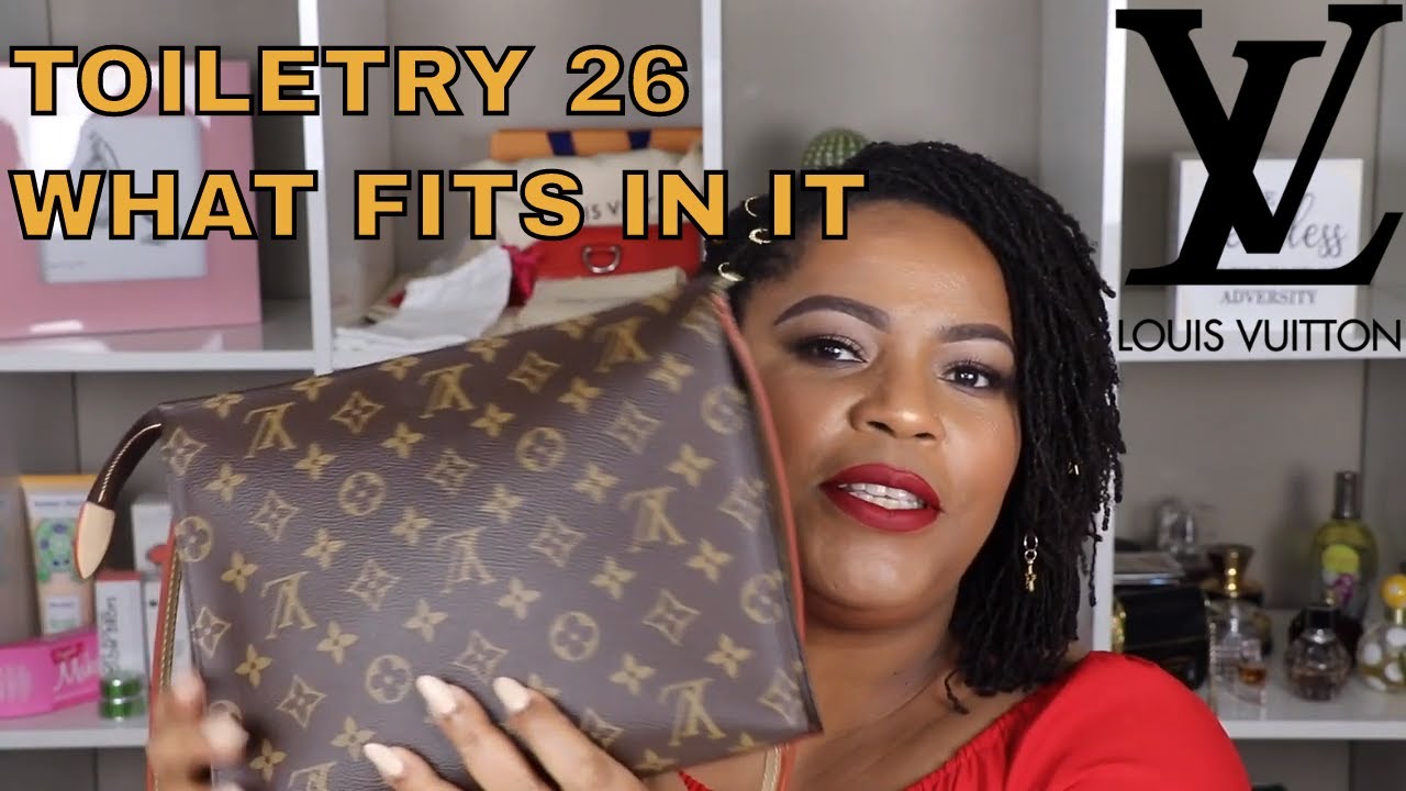 LOUIS VUITTON TOILETRY POUCH 26 REVIEW  WHAT FITS IN IT #LOUISVUITTON  #LUXURY #WHATFITSINMYBAG 