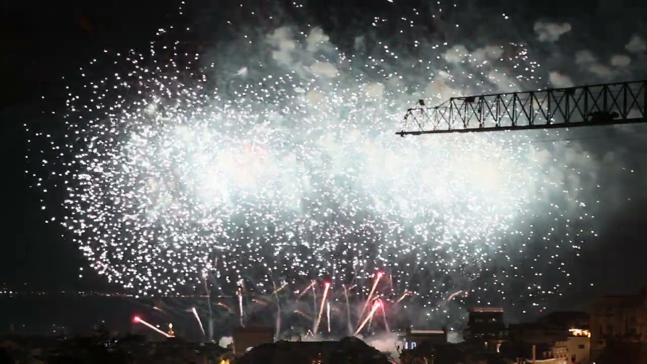 New Year's fireworks 25/26 Lisbon