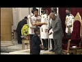 President steps down from stage to pin Padma Shri to a 4.2 ft awardee KY Venkatesh