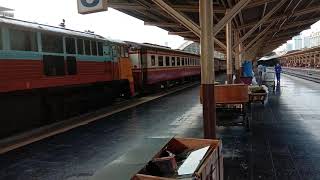 ขบวน283กรุงเทพ-บ้านพลูตาหลวงออกจากสถานีรถไฟกรุงเทพ