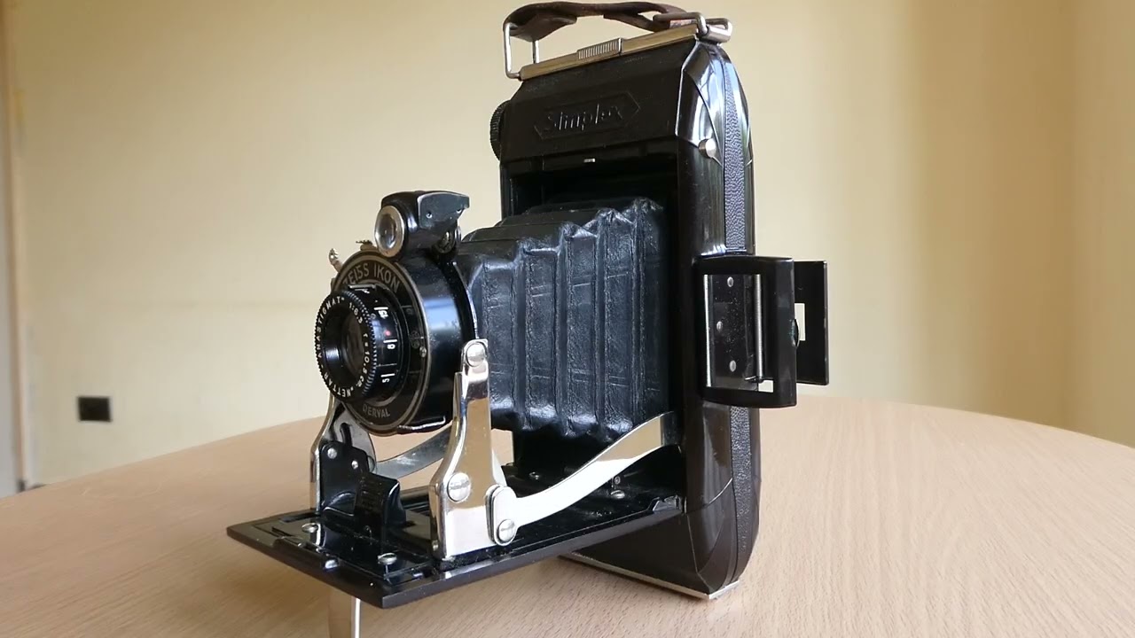 Zeiss Ikon Simplex Bakelite Camera from 1935-12938