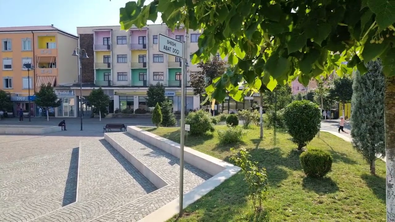 Sheshi Abat Doçi Rrëshen Mirditë Shqipëri 👌👌👌