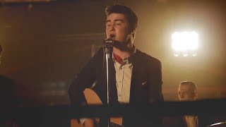 All I need is a little love in my life 🎶 - Me and My Broken Heart (Rixton)