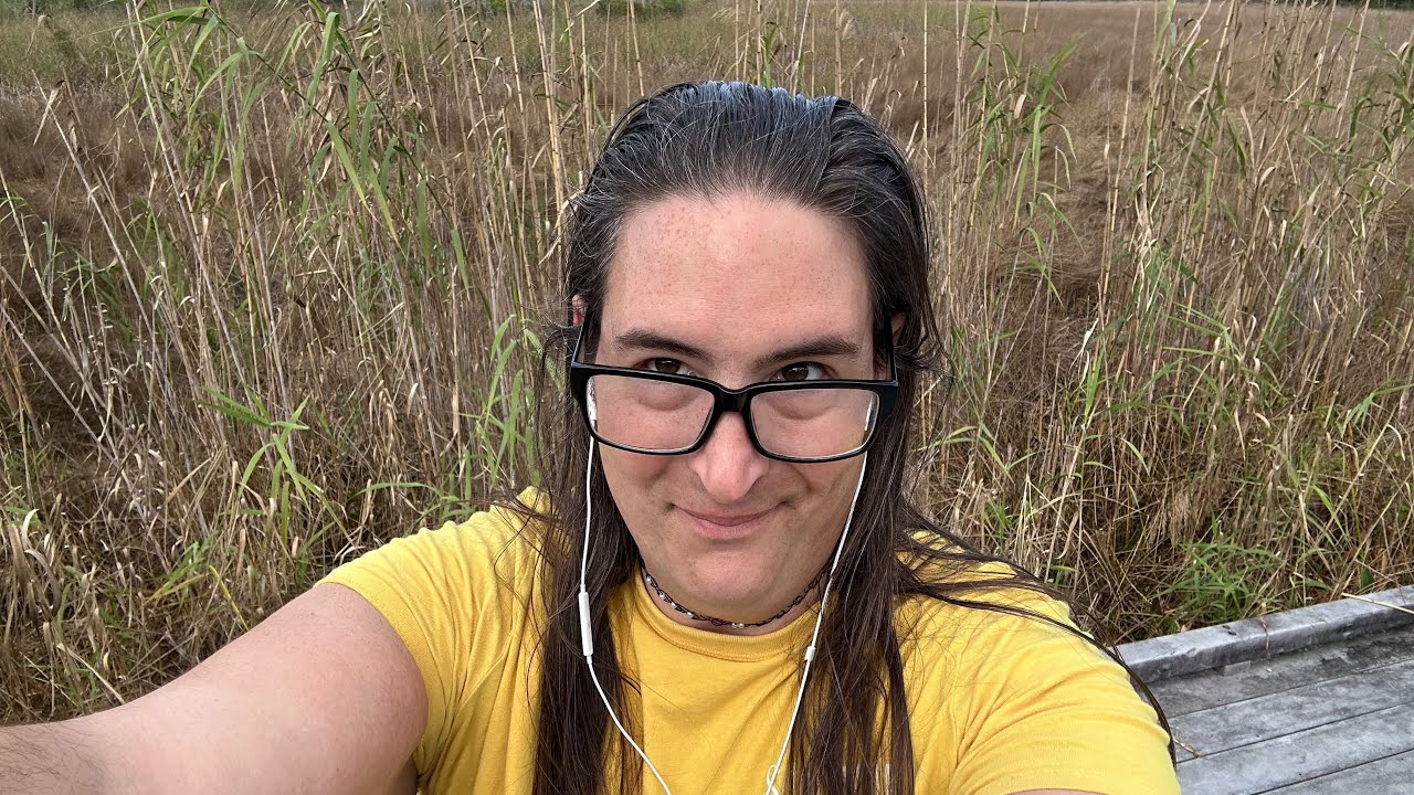 Walk with me around the SWA trails in west palm beach Florida. I was not ready for the gators we saw