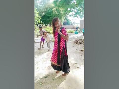 holi mein kamar lachke