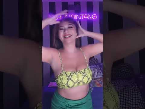 Tante Berlin Bintang joget patah - patah